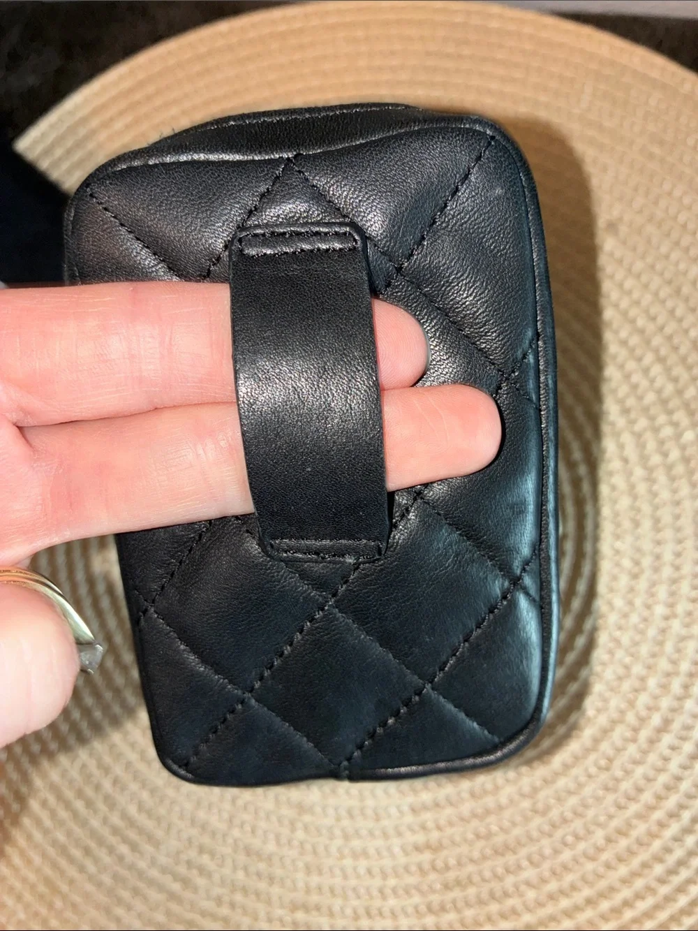 CHANEL compact black